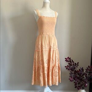 Francesca's Collections Peach Eyelet Tiered Midi Dress